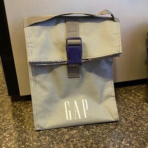 GAP Men's Gray Lunch Bag with Blue Accent